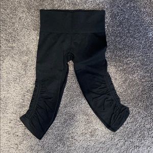 Lulu Lemon Super cropped leggings